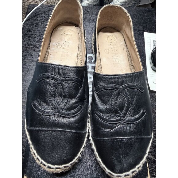 CHANEL Shoes - Chanel Shoes Beige Black Womens Lambskin Leather Espadrilles Size 36 US 6